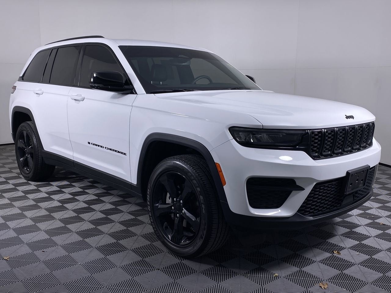 2023 Jeep Grand Cherokee Altitude X 4x4