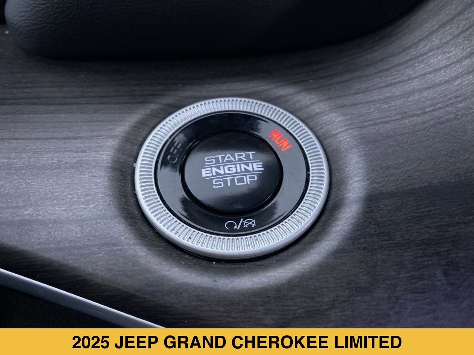2025 Jeep Grand Cherokee Limited 4x4