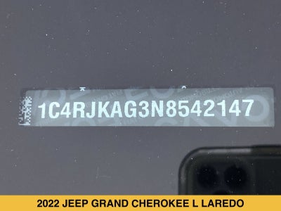 2022 Jeep Grand Cherokee L Laredo 4x4