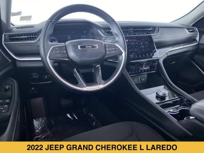 2022 Jeep Grand Cherokee L Laredo 4x4