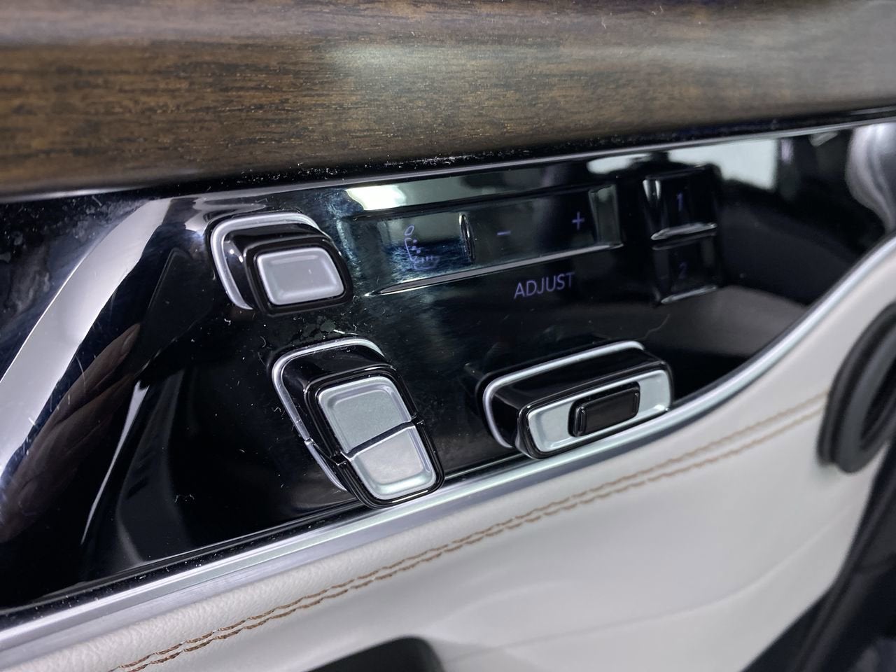 2023 Jeep Grand Wagoneer Series II 4x4