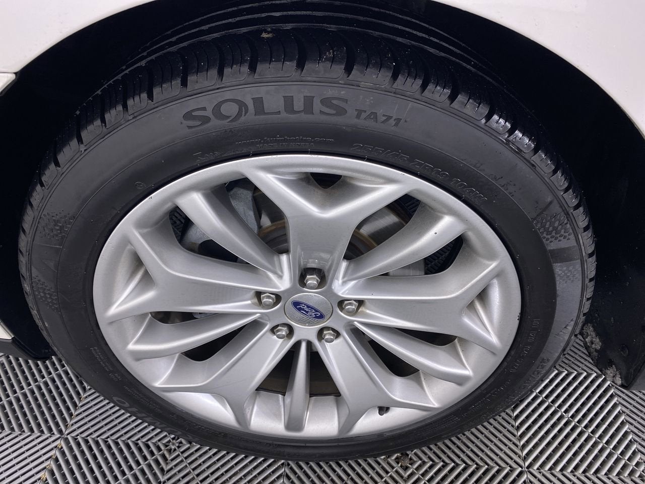 2018 Ford Taurus Limited