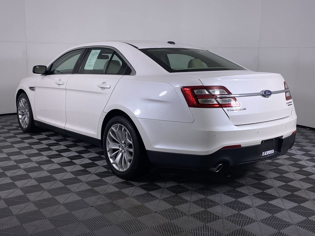 2018 Ford Taurus Limited