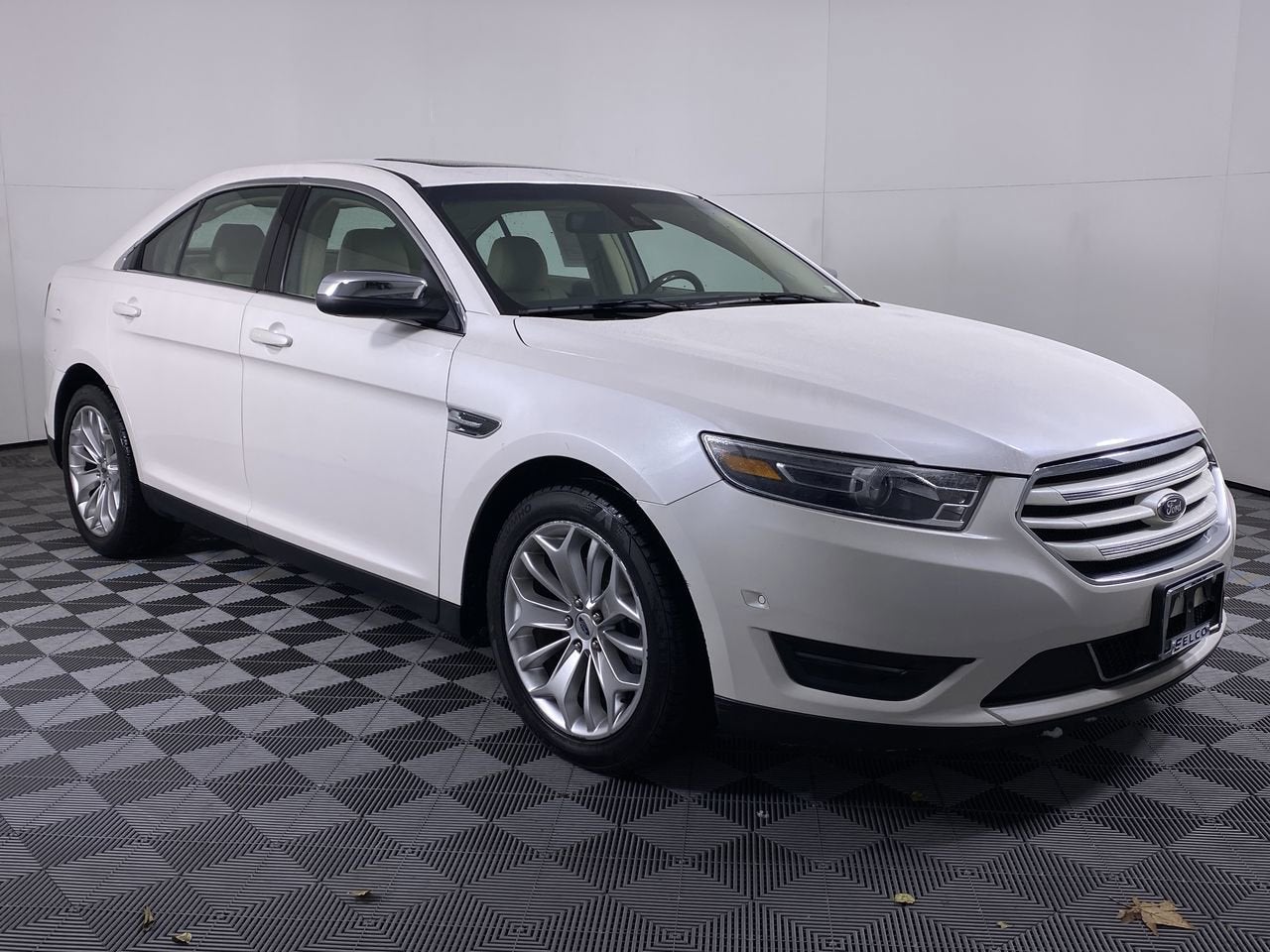 2018 Ford Taurus Limited