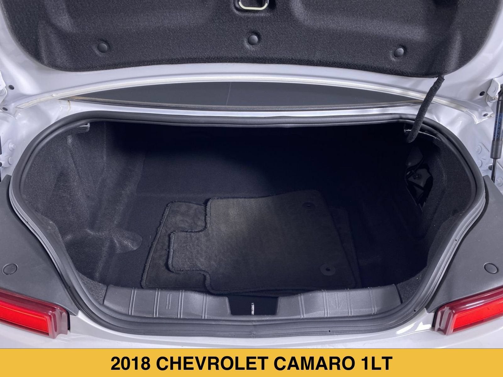 2018 Chevrolet Camaro 1LT