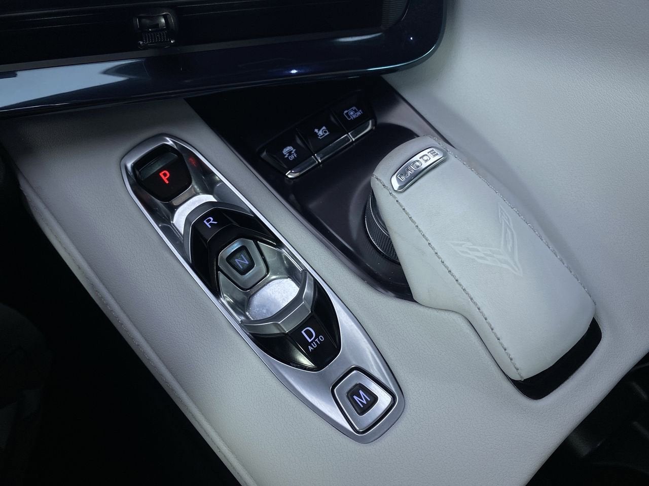 2024 Chevrolet Corvette E-Ray 2LZ