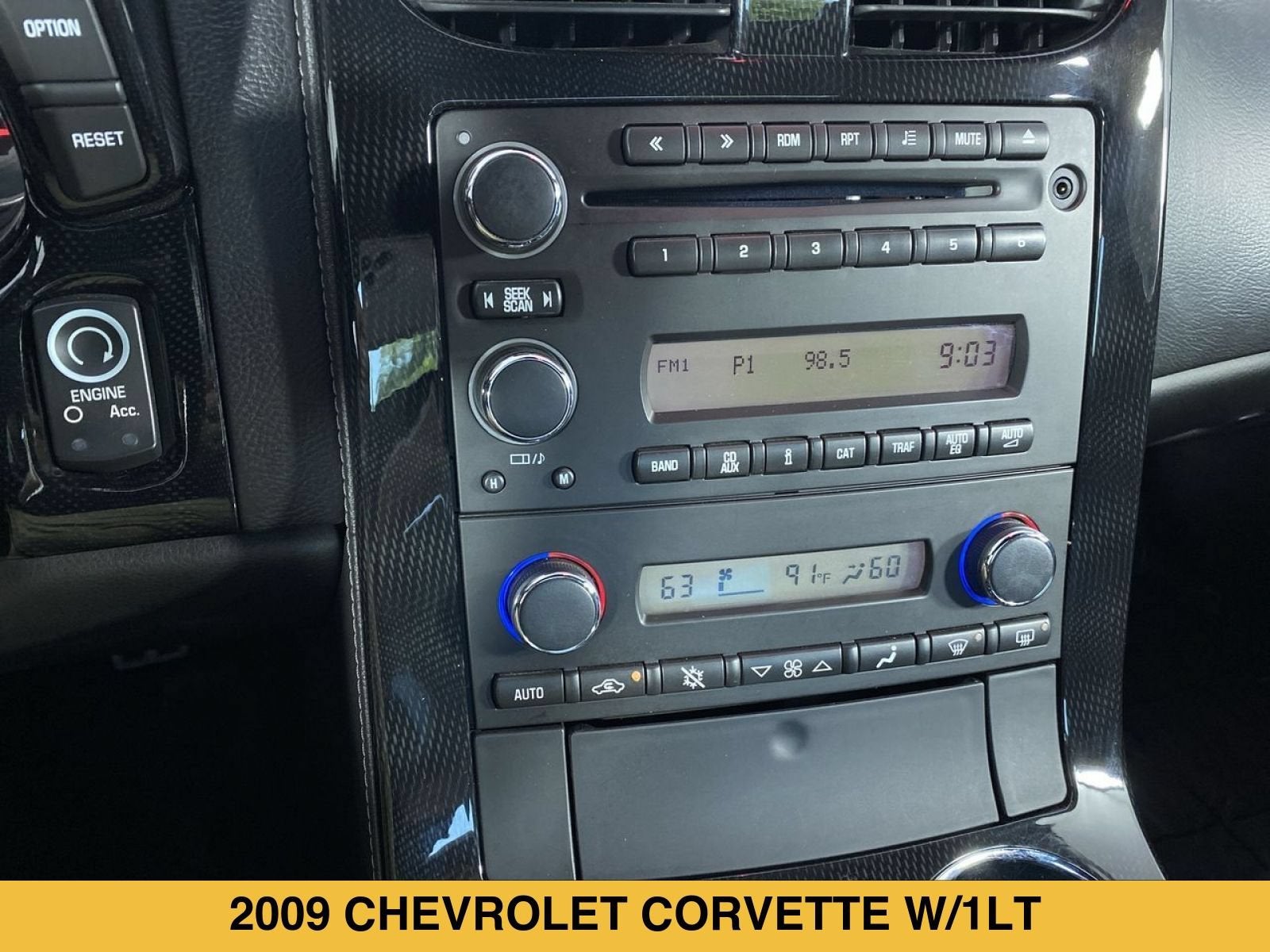 2009 Chevrolet Corvette w/1LT