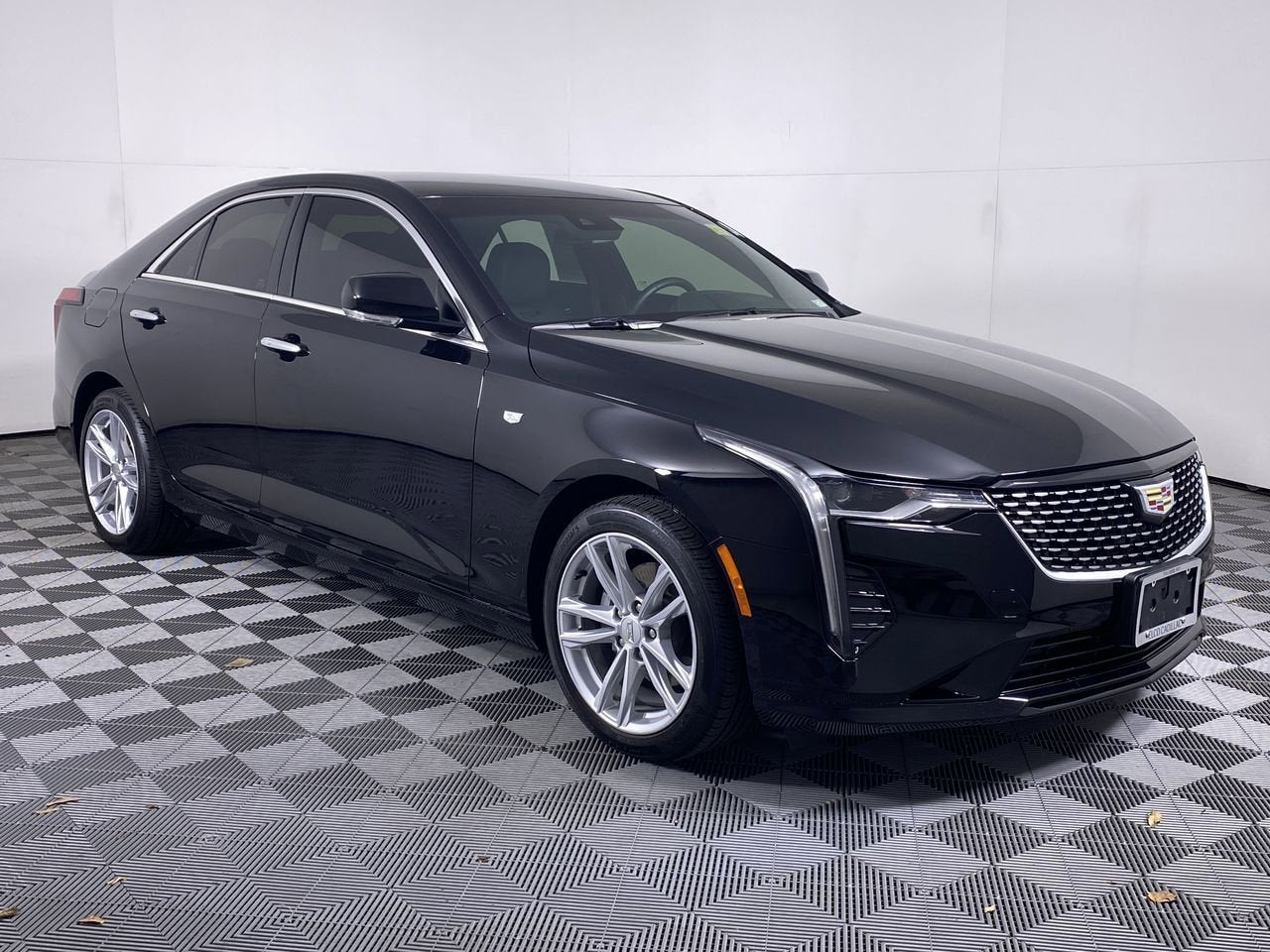 2023 Cadillac CT4 Luxury