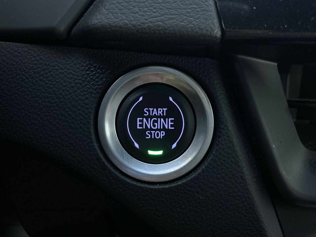 2023 Cadillac CT4 Luxury