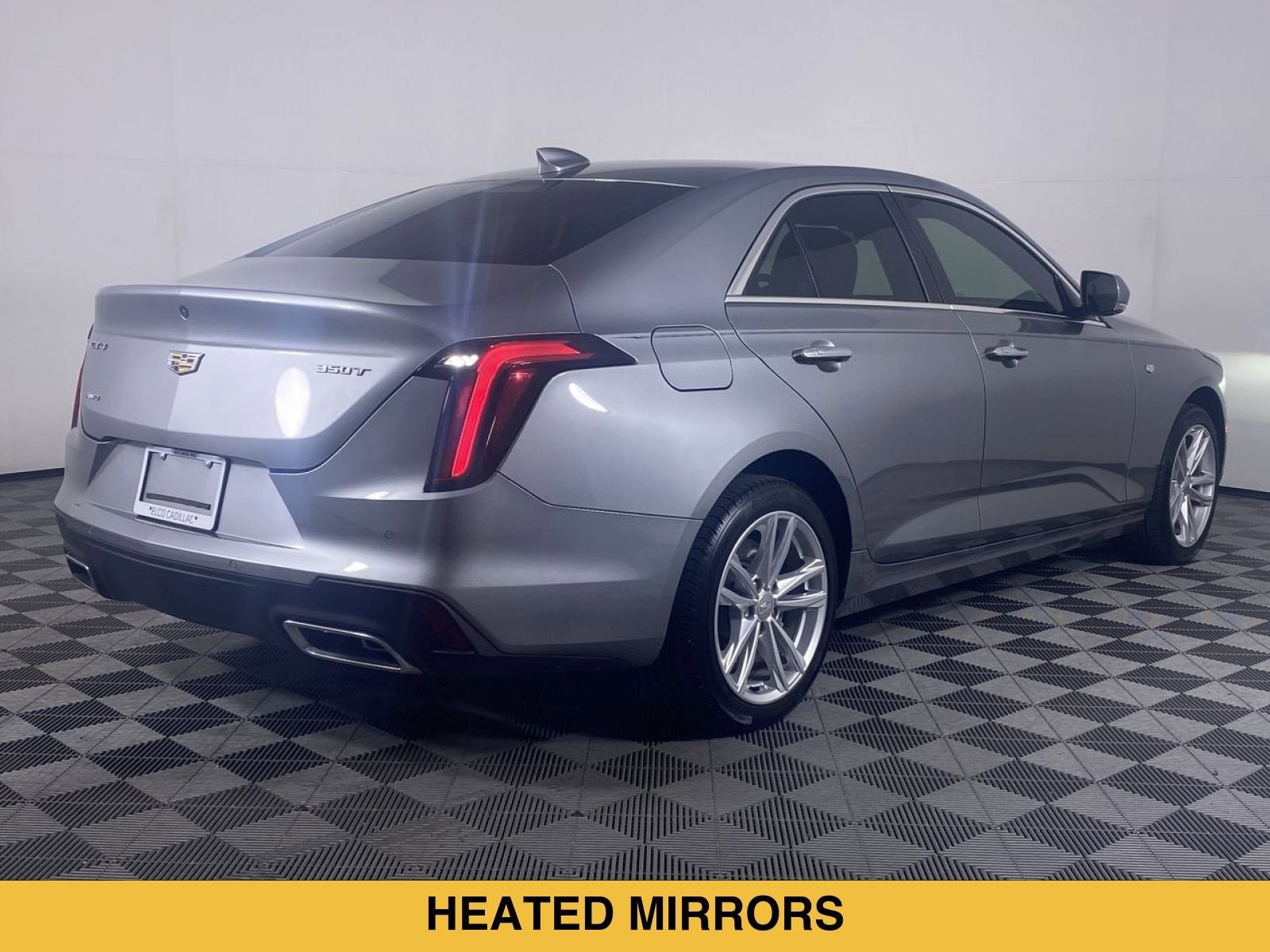 2023 Cadillac CT4 Luxury