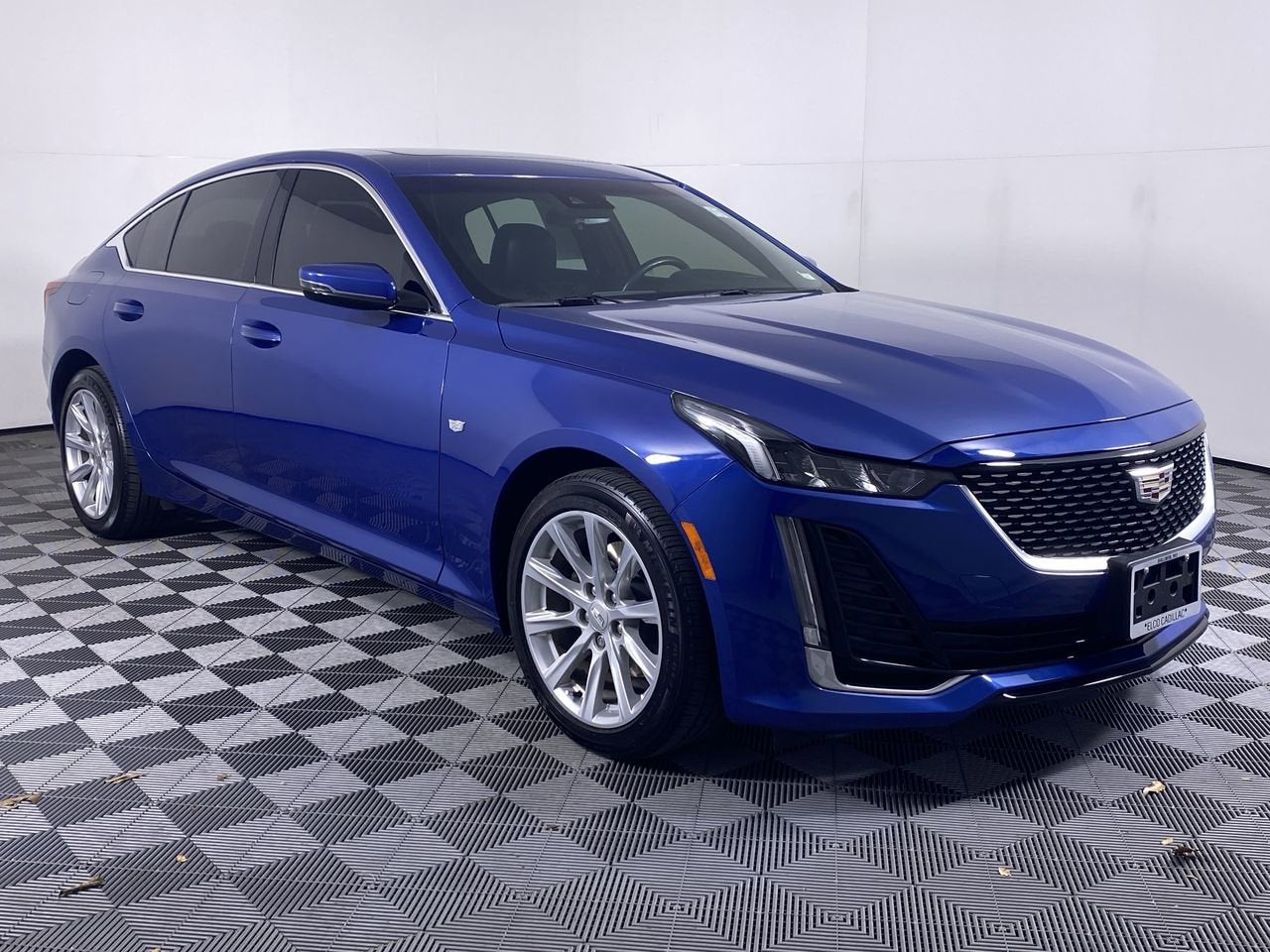 2023 Cadillac CT5 Luxury