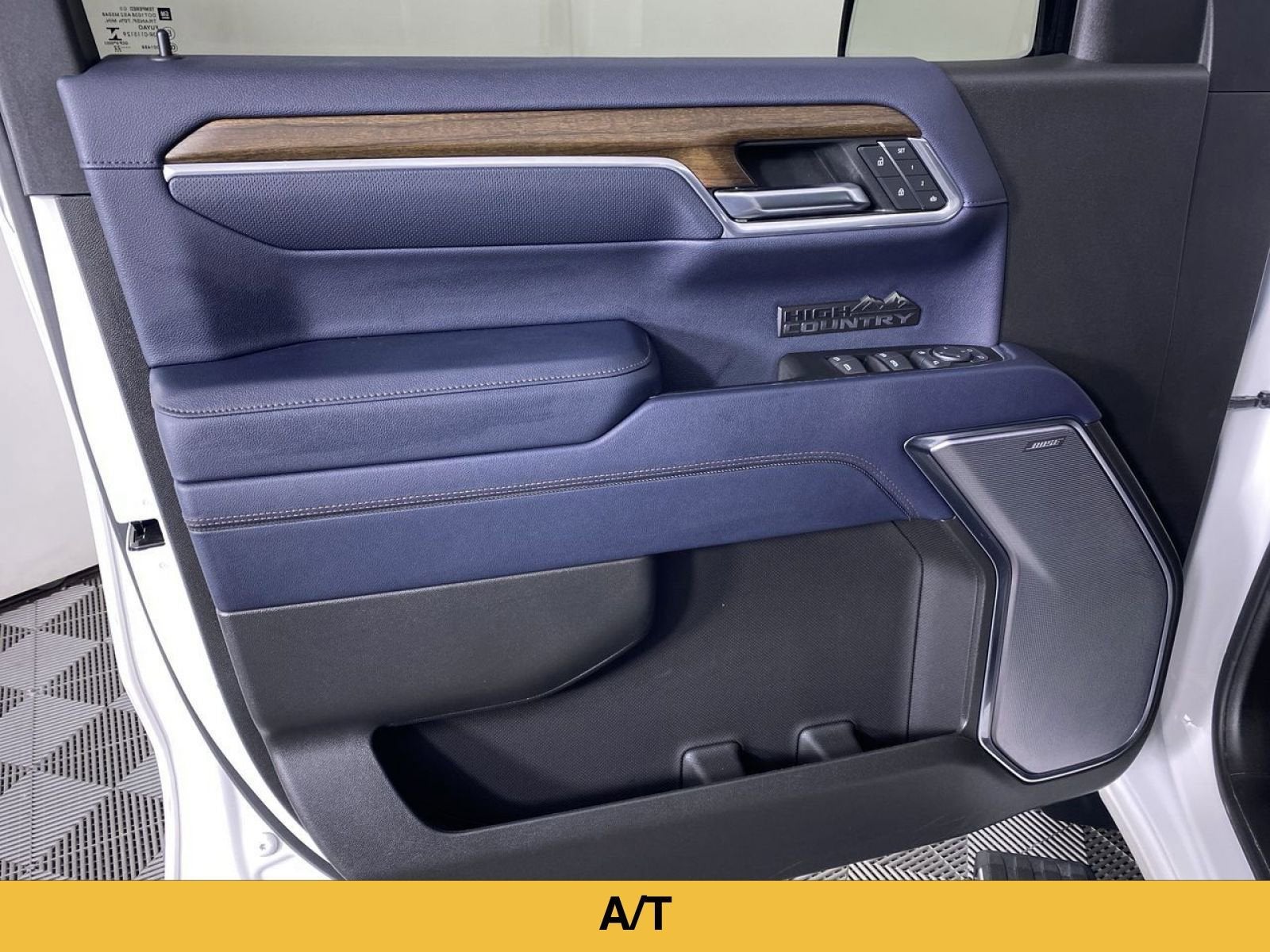 2022 Chevrolet Silverado 1500 High Country