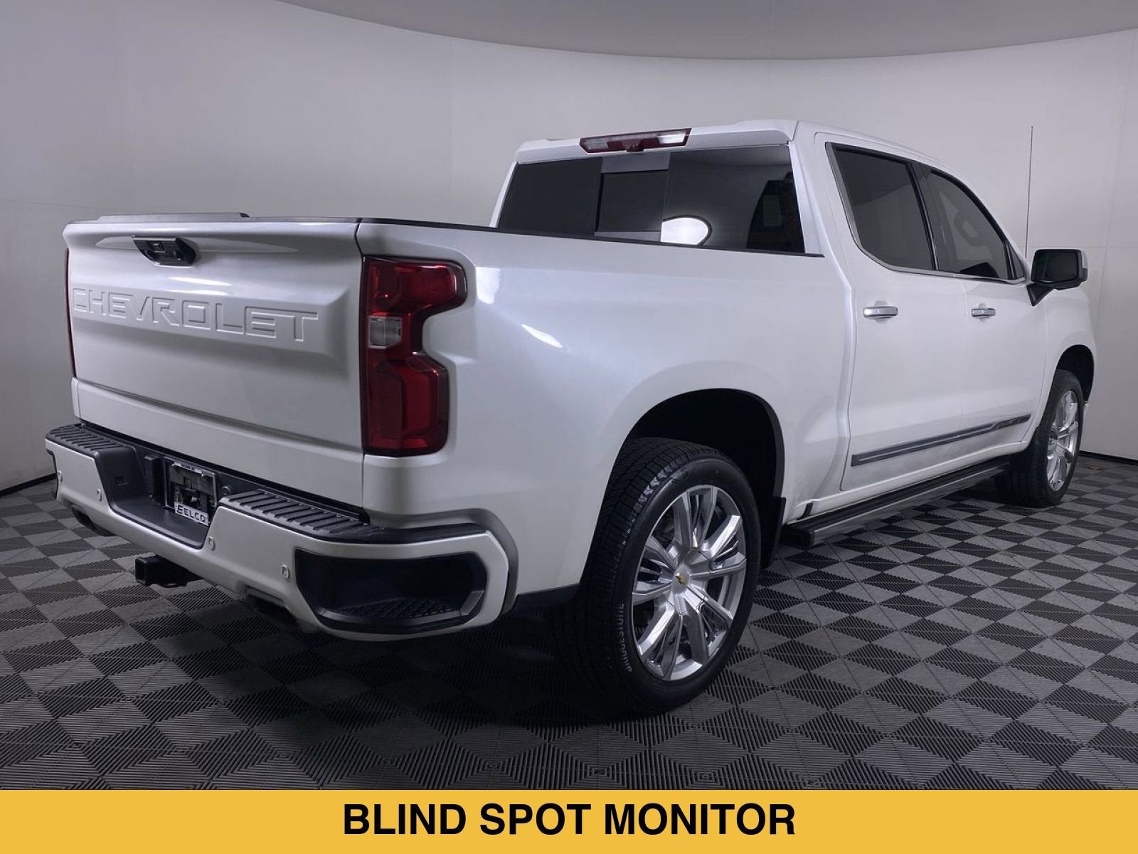 2022 Chevrolet Silverado 1500 High Country