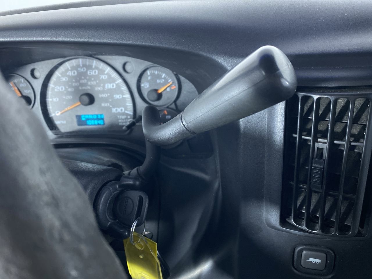 2003 GMC Savana Cargo 1500 YF7 Upfitter