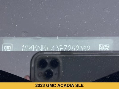2023 GMC Acadia SLE