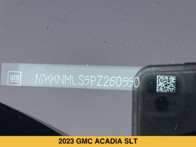 2023 GMC Acadia SLT