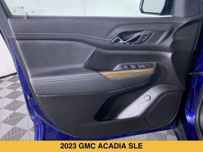 2023 GMC Acadia SLE