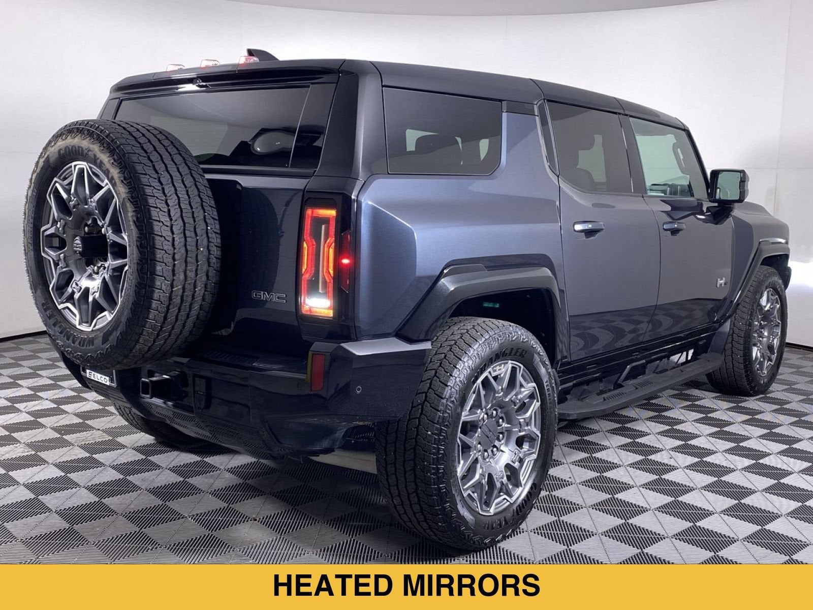 2025 GMC HUMMER EV SUV 3X