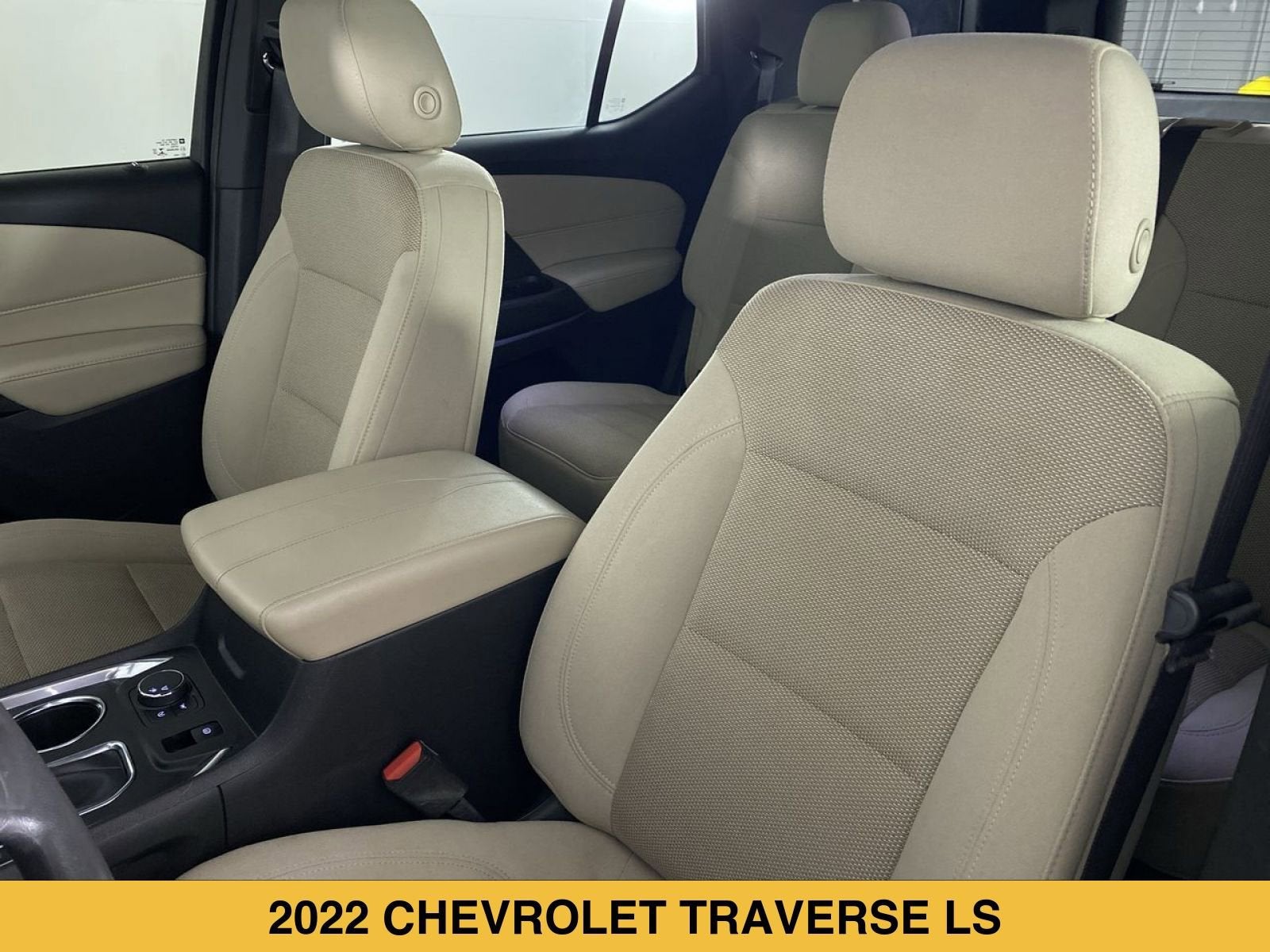 2022 Chevrolet Traverse LS