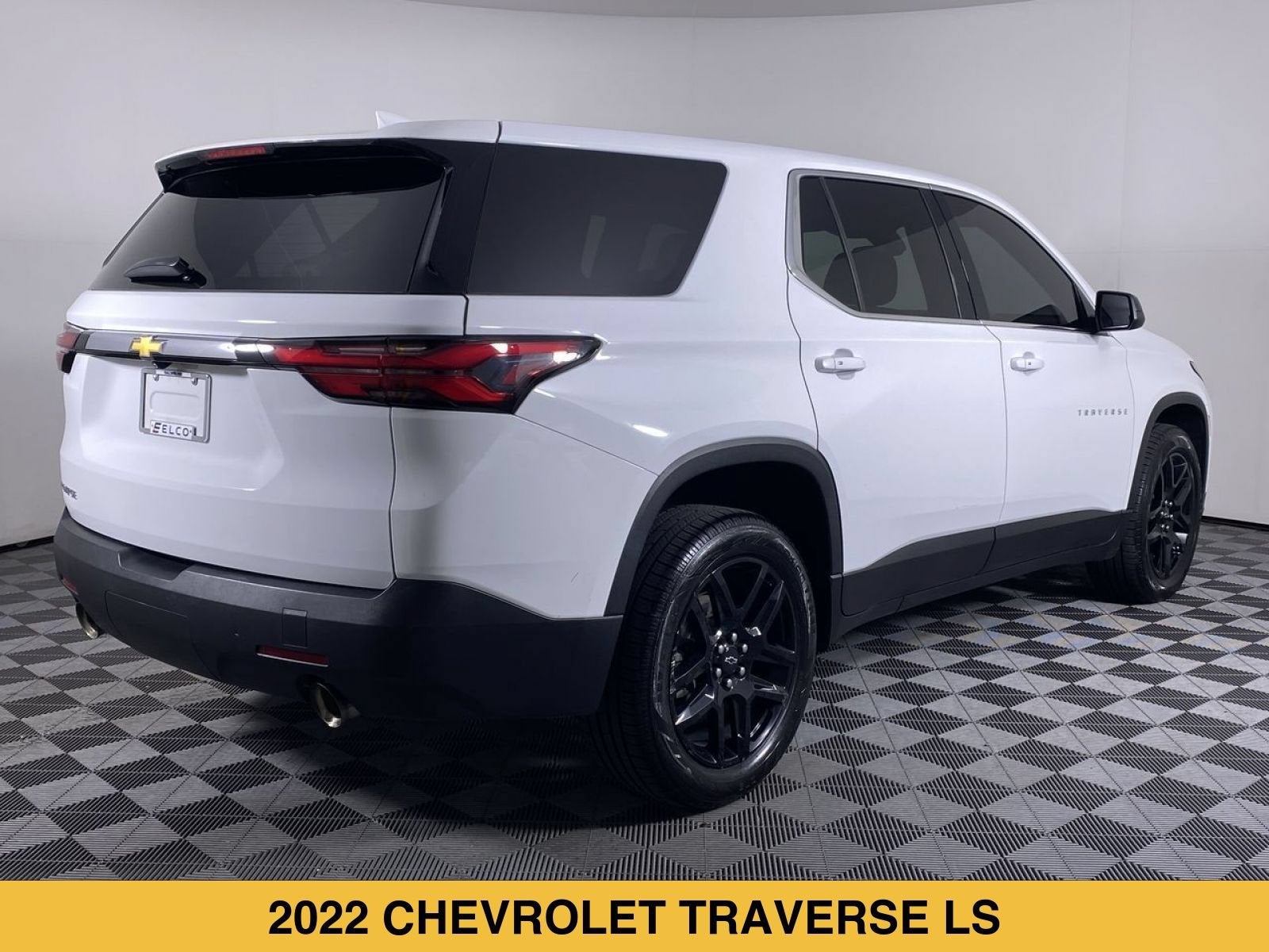 2022 Chevrolet Traverse LS
