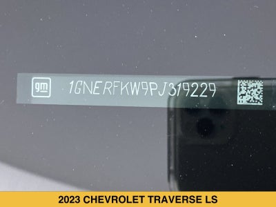 2023 Chevrolet Traverse LS