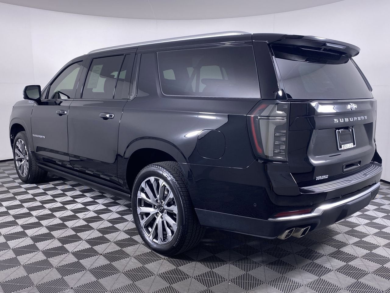 2025 Chevrolet Suburban High Country