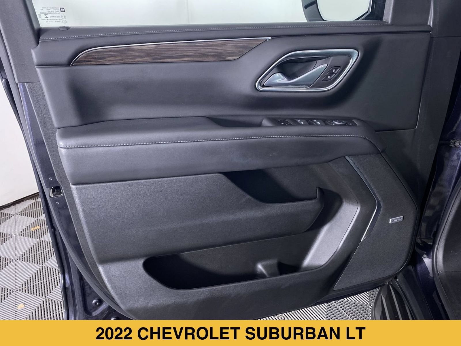 2022 Chevrolet Suburban LT