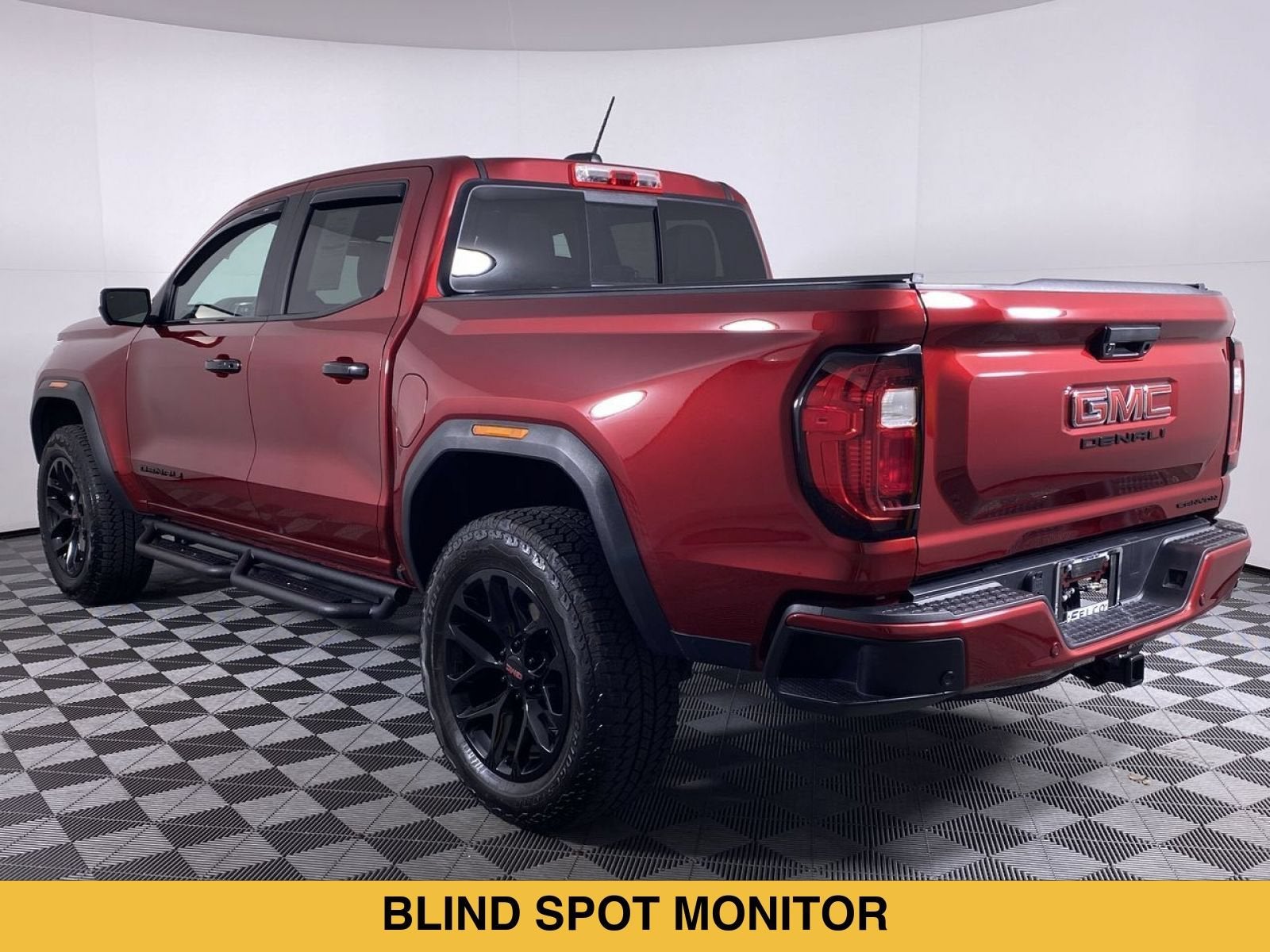 2023 GMC Canyon Denali