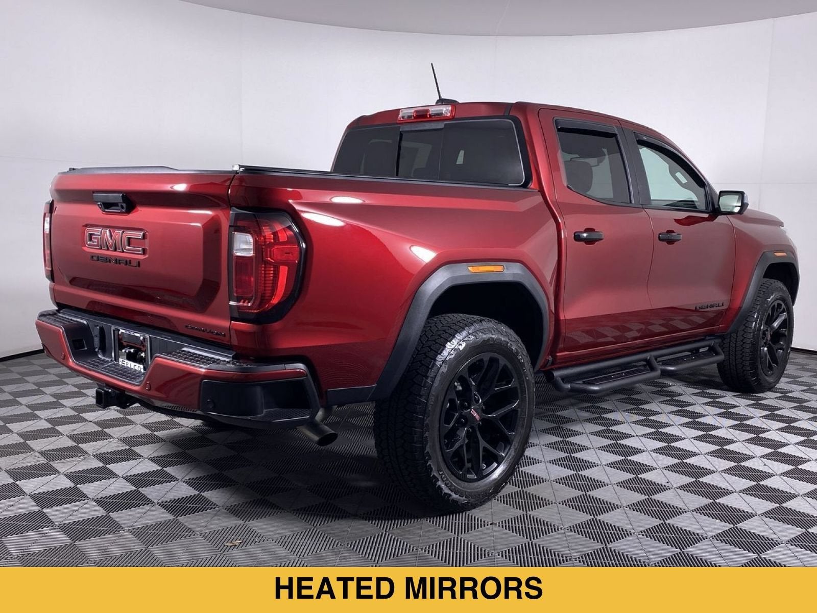 2023 GMC Canyon Denali