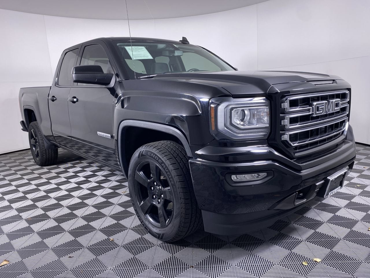 2018 GMC Sierra 1500 2WD Double Cab 143.5"