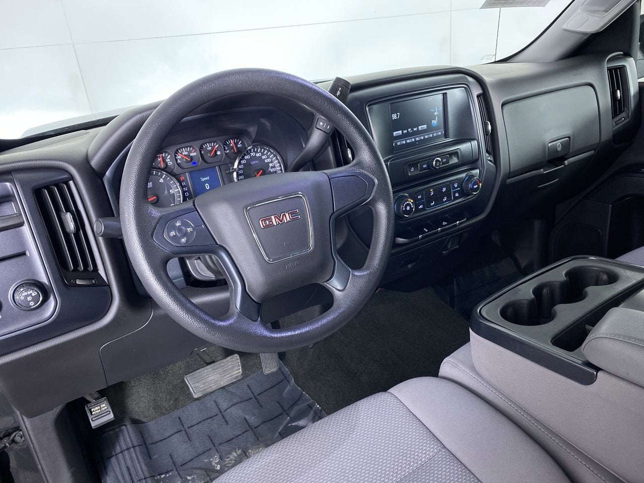 2018 GMC Sierra 1500 2WD Double Cab 143.5"