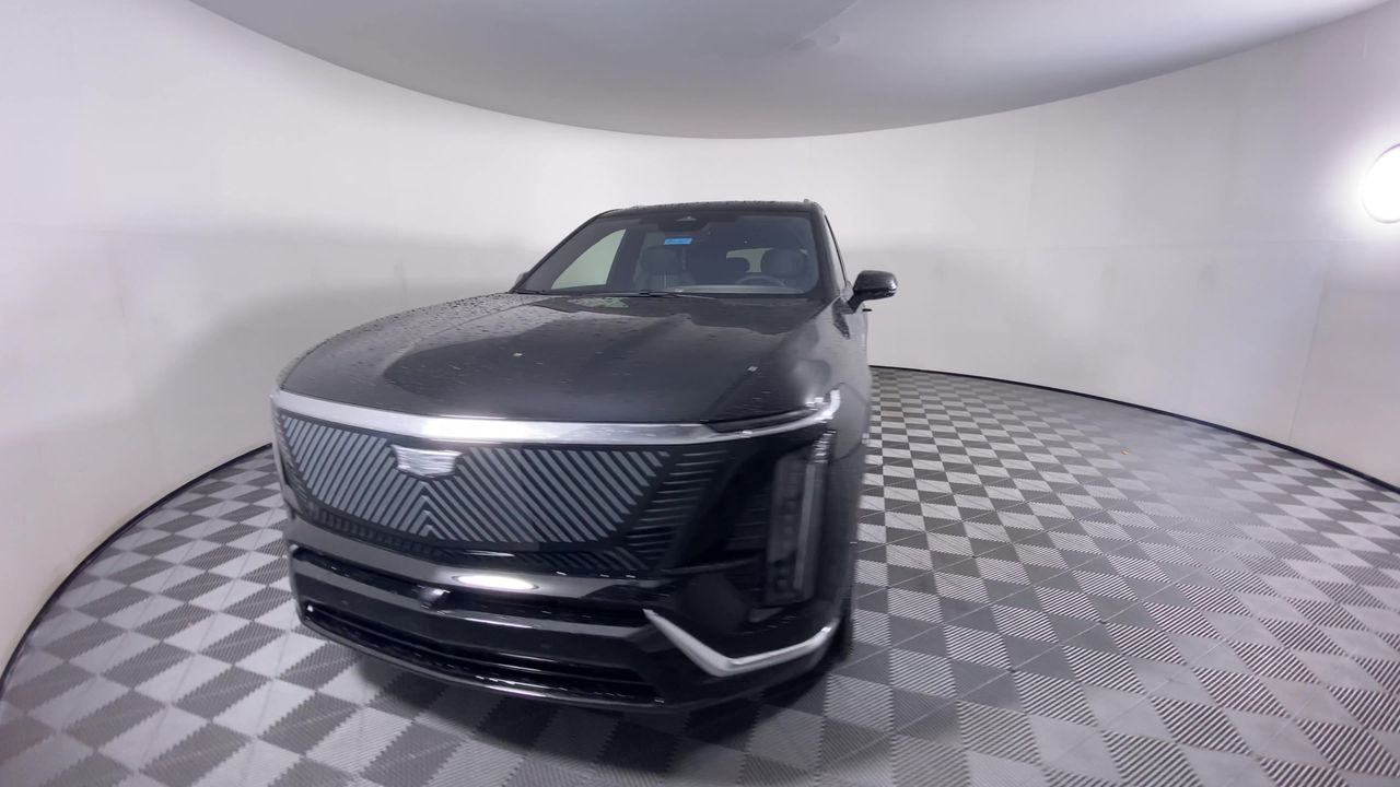 2026 Cadillac VISTIQ Luxury
