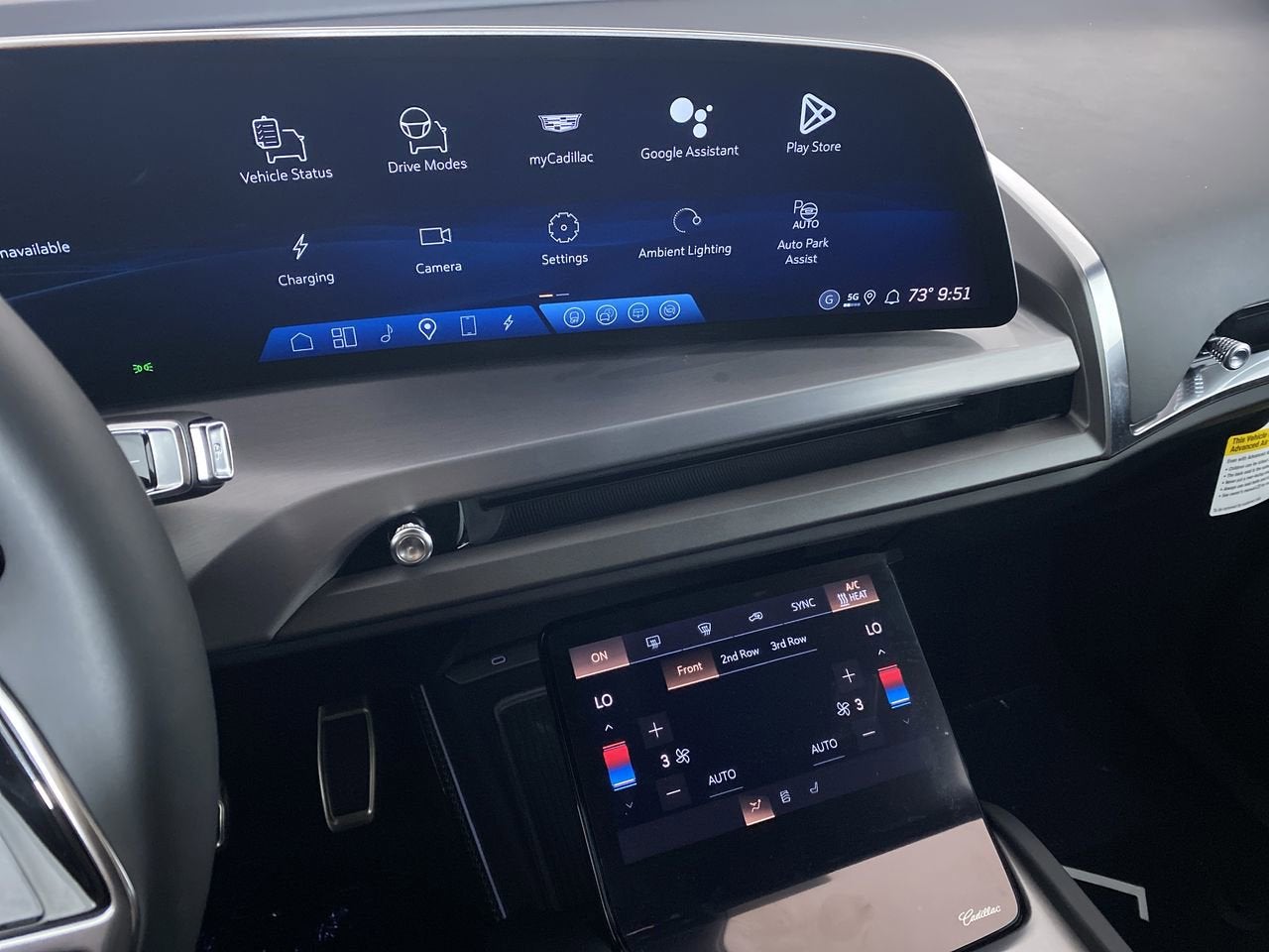 2026 Cadillac VISTIQ Luxury