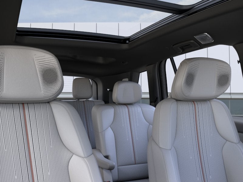 2027 Cadillac VISTIQ Luxury