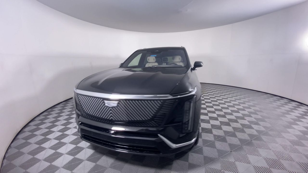2026 Cadillac VISTIQ Luxury