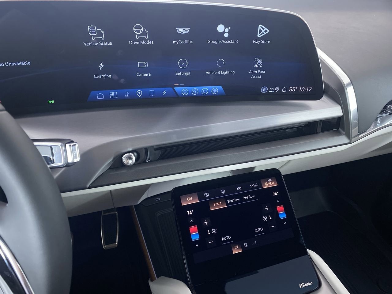 2026 Cadillac VISTIQ Luxury