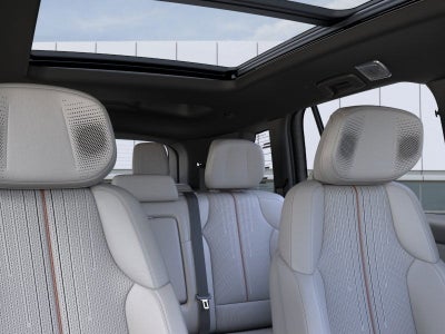 2026 Cadillac VISTIQ Luxury