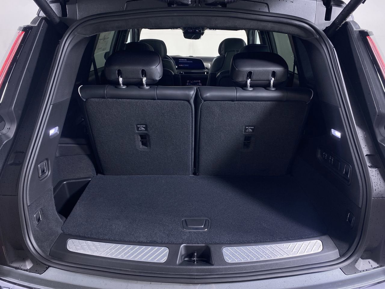 2026 Cadillac VISTIQ Platinum