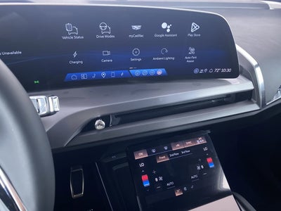 2026 Cadillac VISTIQ Platinum