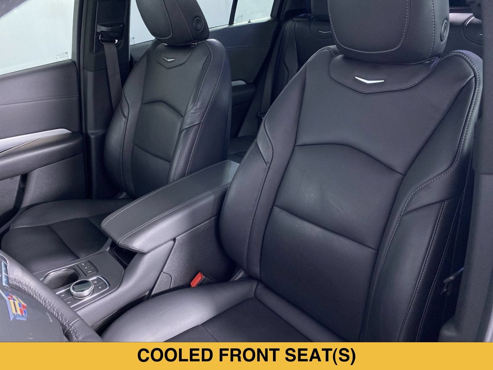 2020 Cadillac XT4 FWD Premium Luxury