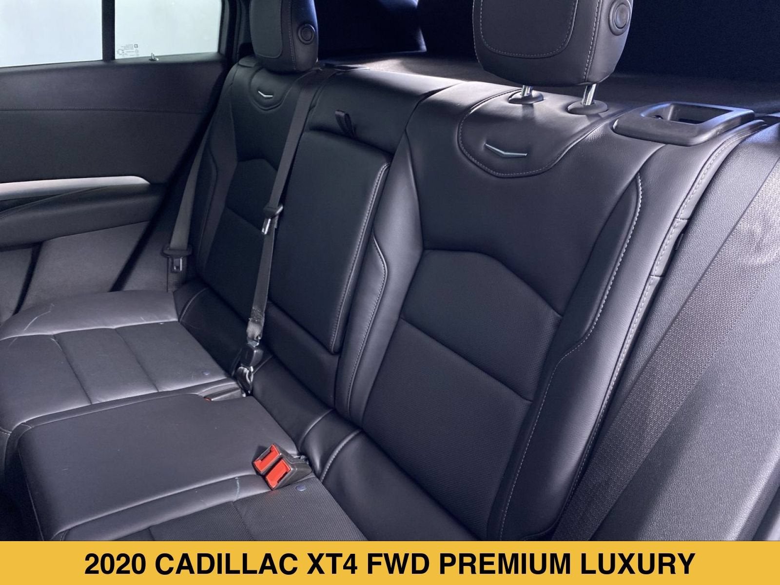2020 Cadillac XT4 FWD Premium Luxury