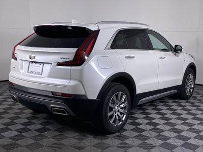 2023 Cadillac XT4 Premium Luxury