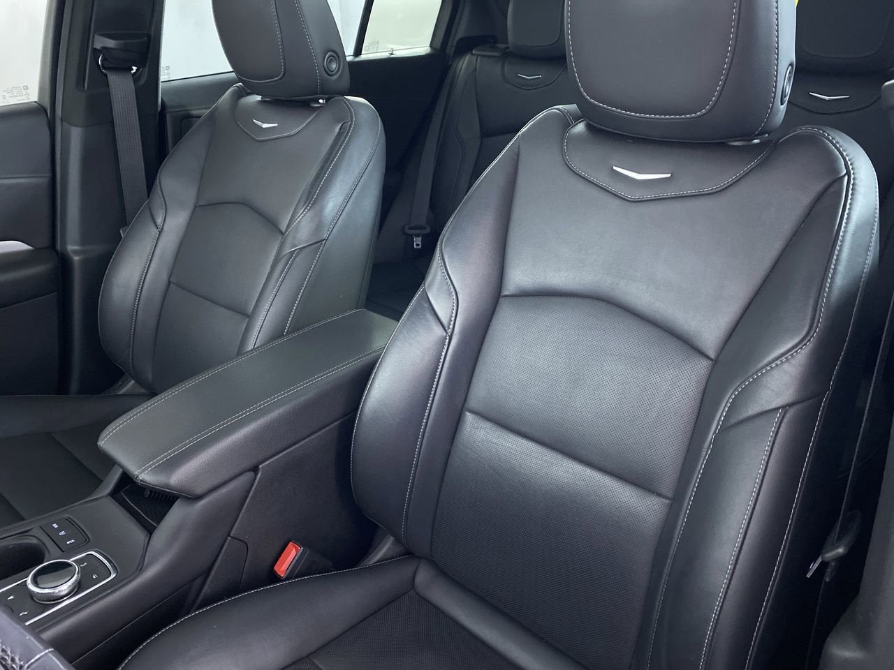 2019 Cadillac XT4 AWD Premium Luxury