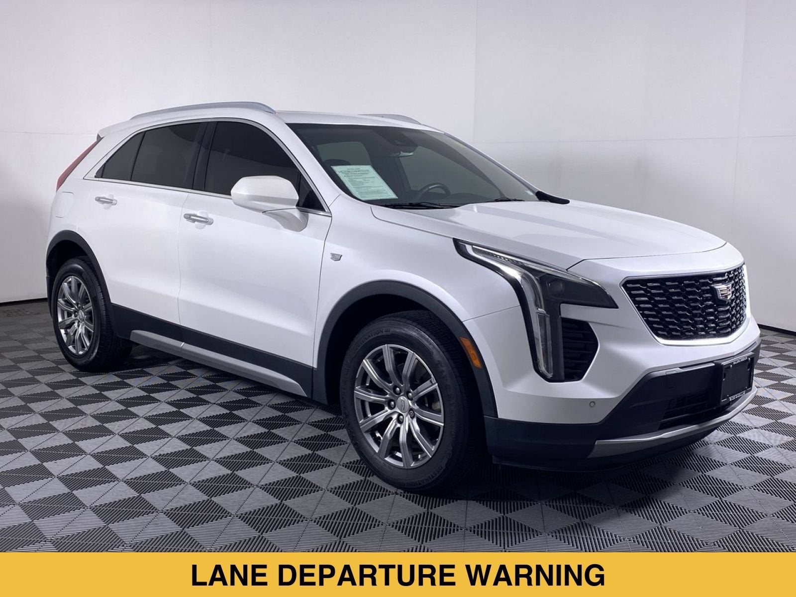 2019 Cadillac XT4 AWD Premium Luxury
