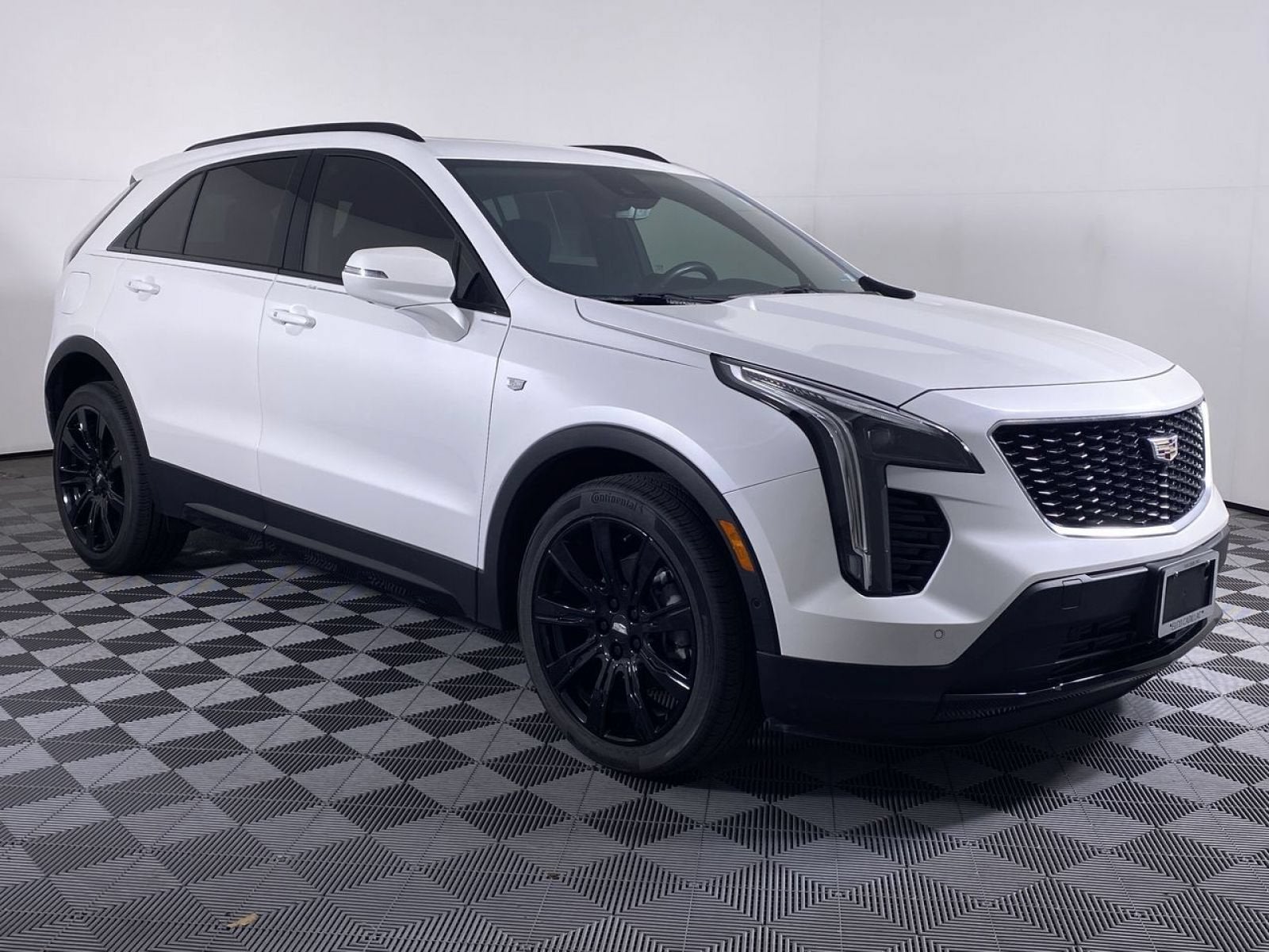 2023 Cadillac XT4 AWD Sport