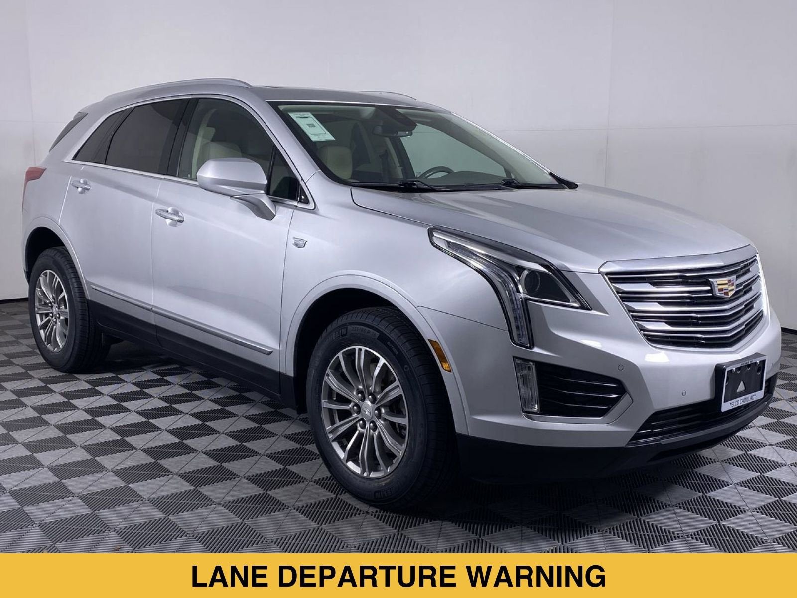 2017 Cadillac XT5 Luxury FWD