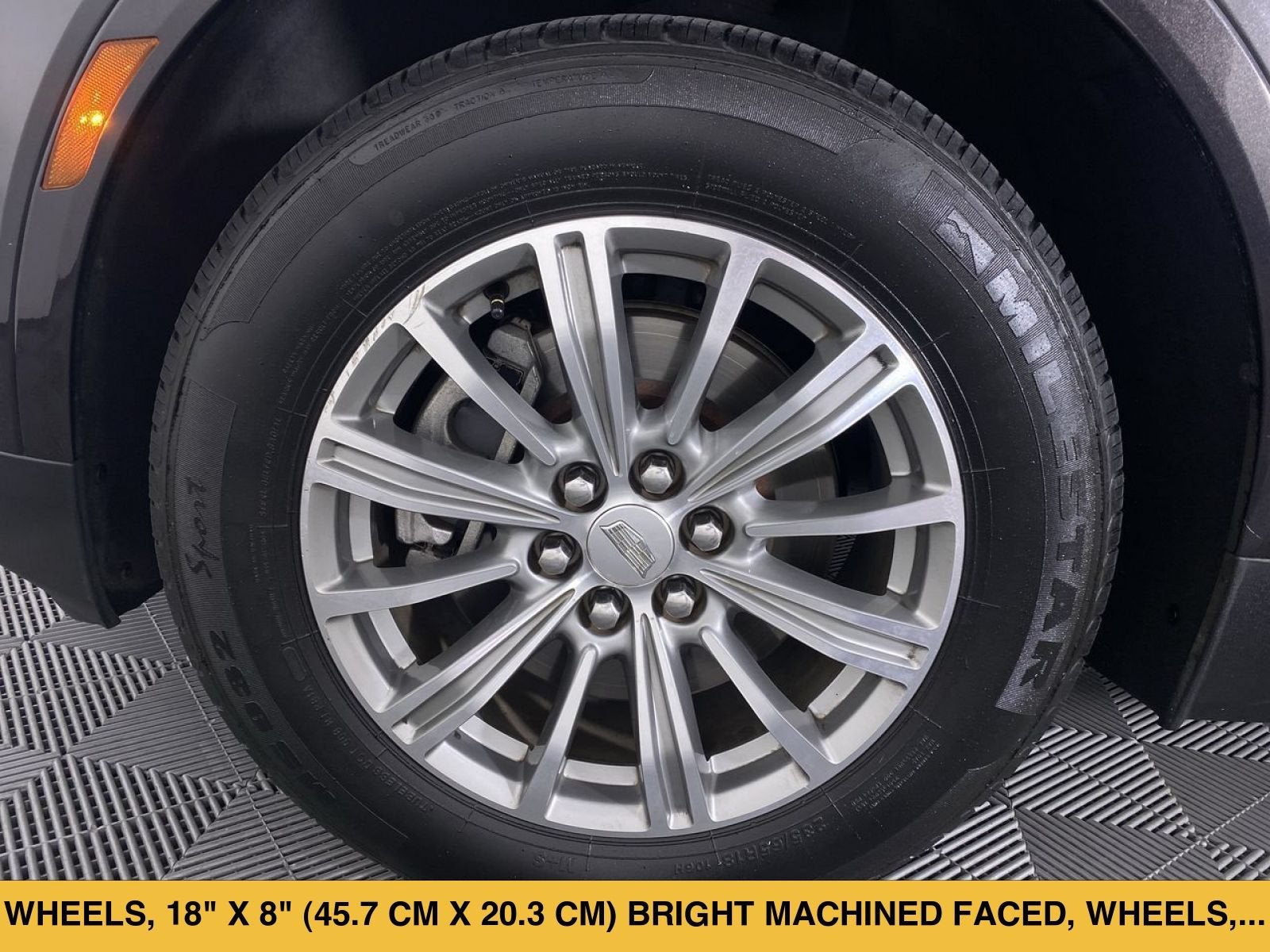 2017 Cadillac XT5 Luxury FWD