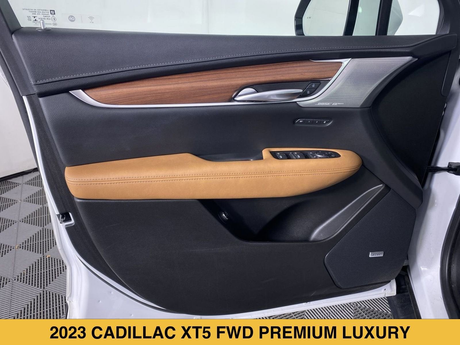 2023 Cadillac XT5 Premium Luxury