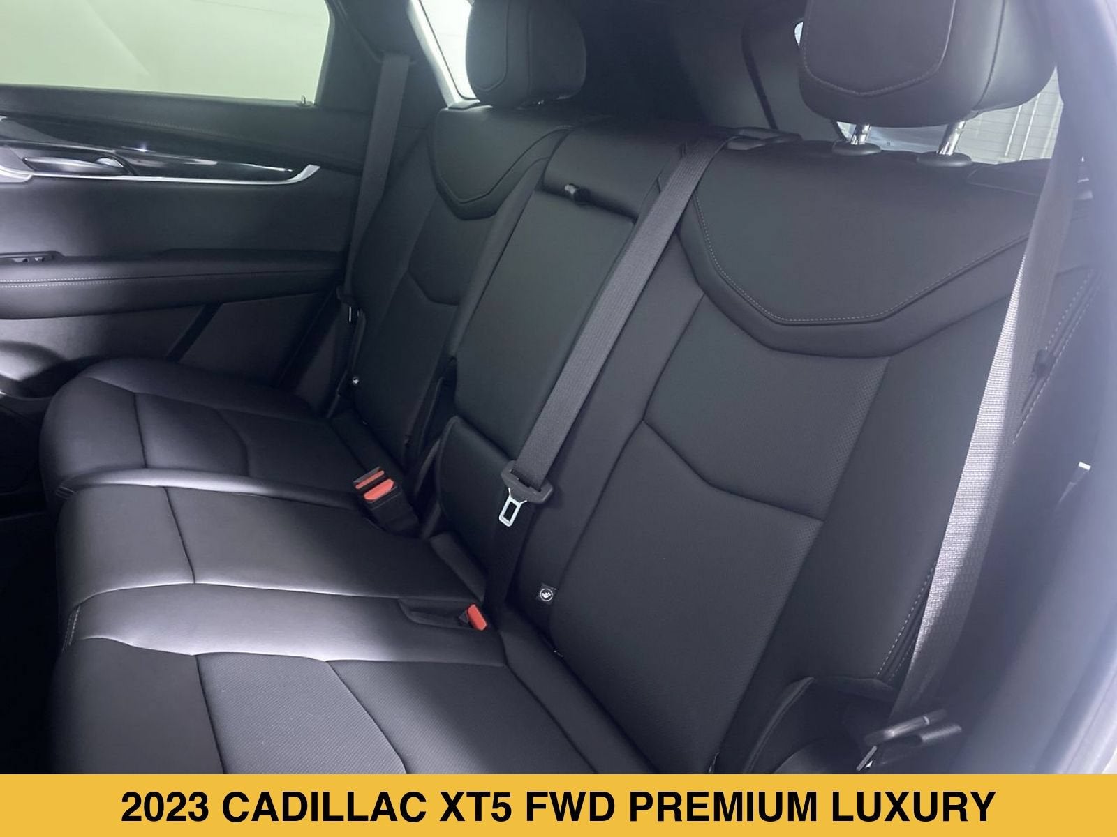 2023 Cadillac XT5 FWD Premium Luxury