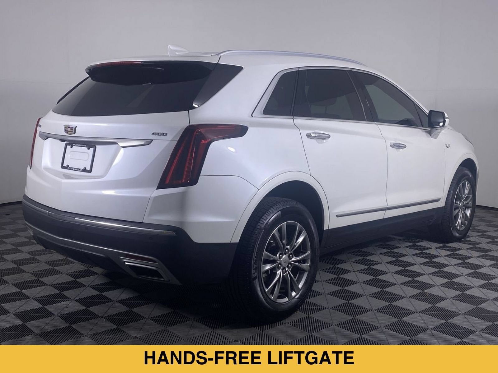 2023 Cadillac XT5 FWD Premium Luxury